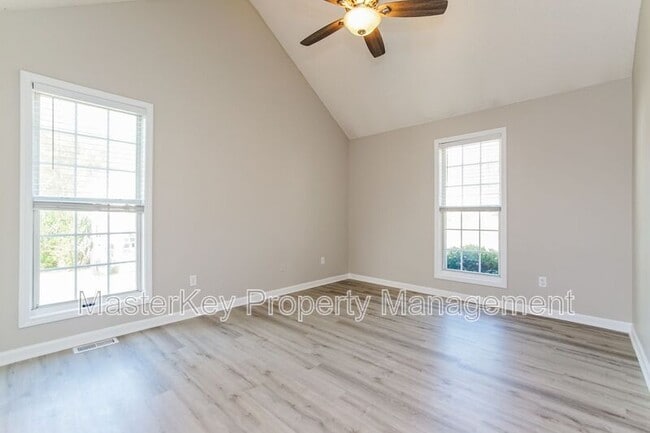 Building Photo - 2809 Leicester Ct