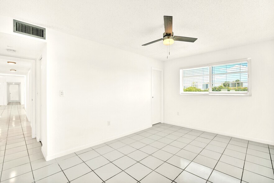 Building Photo - 1428 Euclid Ave