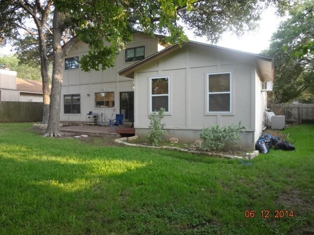 Building Photo - 10700 Hard Rock Rd