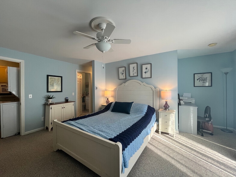 Building Photo - 3 Rathbun Rd