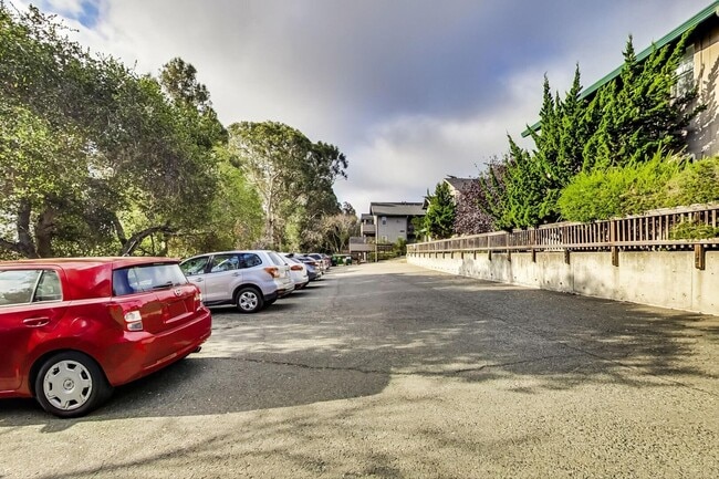 Building Photo - 1807 Sausal St