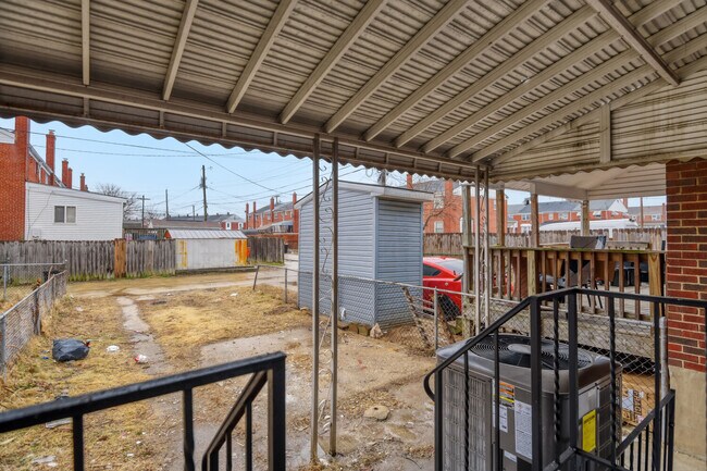 Building Photo - 8413 Kavanagh Rd