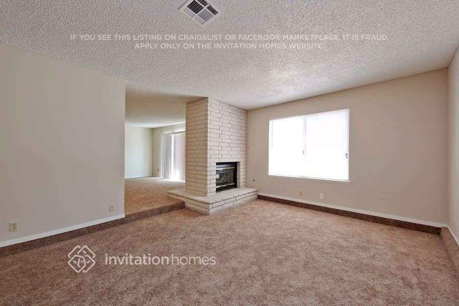 Building Photo - 888 Scarlet Ave