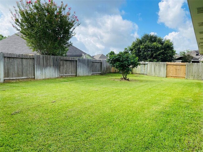 Building Photo - 24710 Cobble Canyon Ln