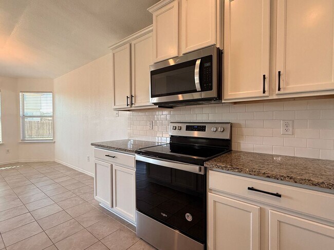 Building Photo - NEW IN MANAGEMENT - AVAILABLE NOW!