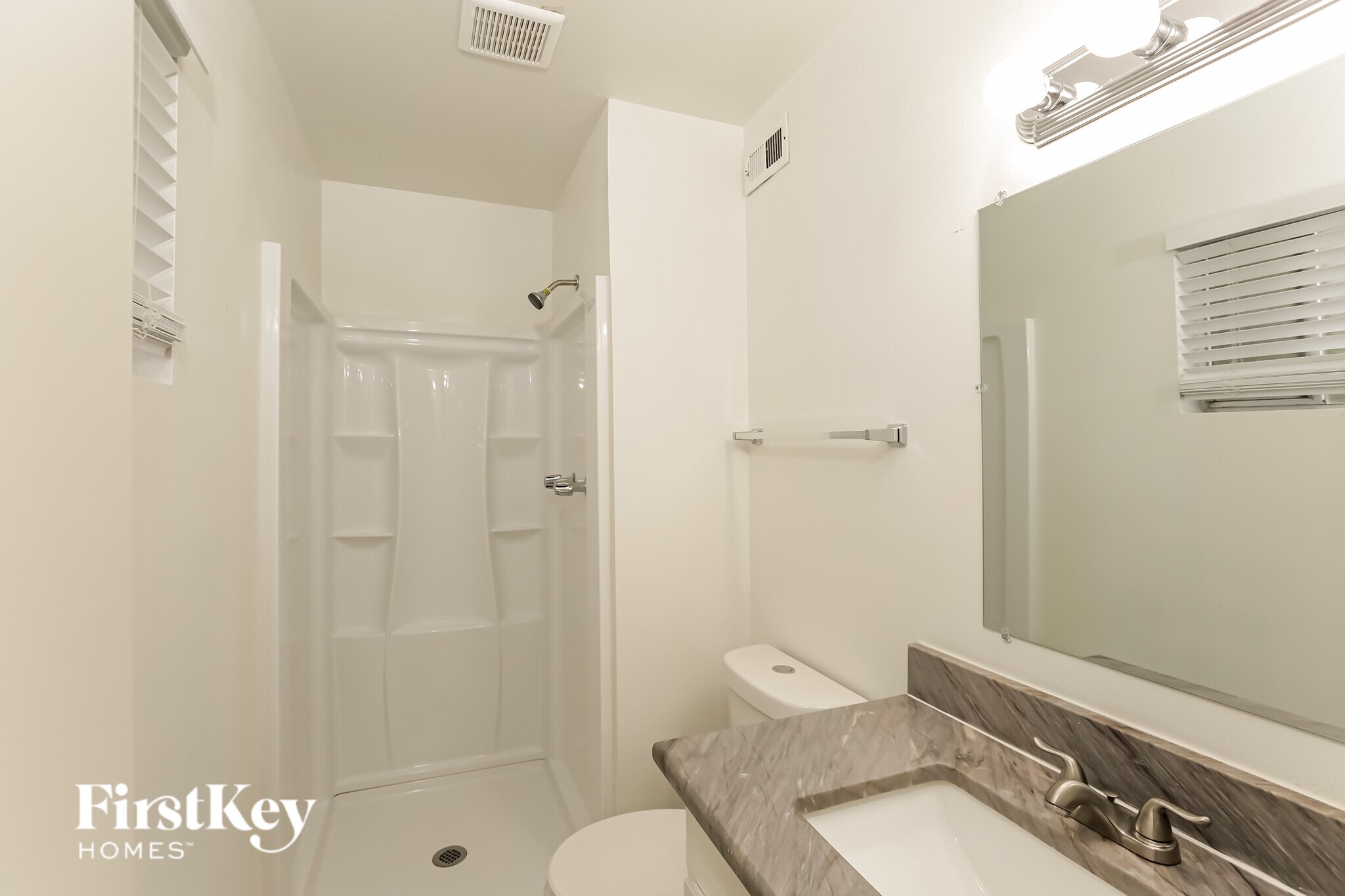 Building Photo - 3746 W Puget Ave