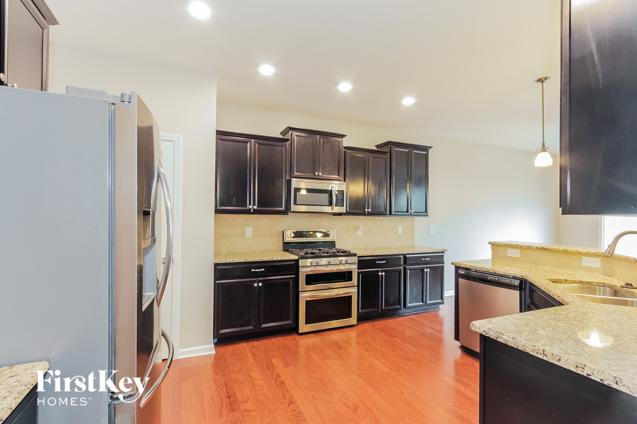 Building Photo - 2532 Wellshire Ct