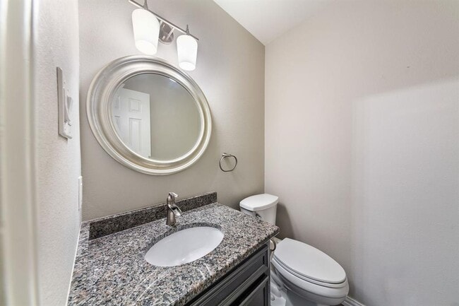 Building Photo - 4404 Travis Country Cir