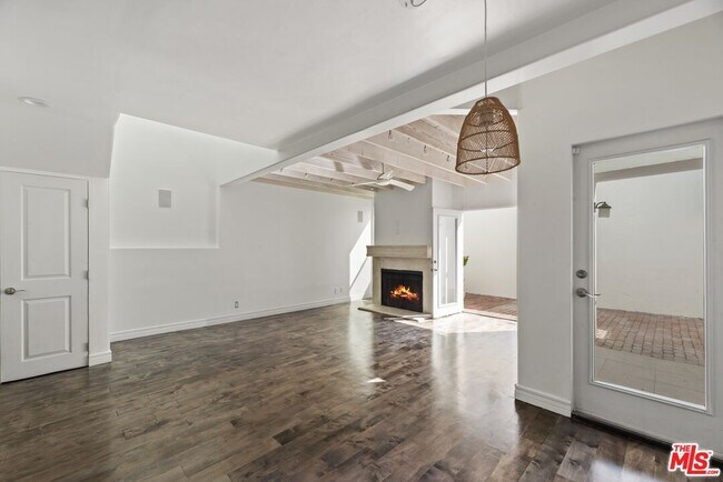Building Photo - 29221 Heathercliff Rd