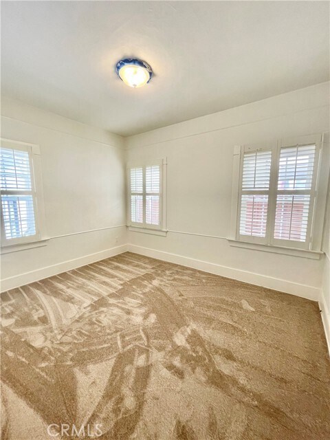 Building Photo - 25 9th St