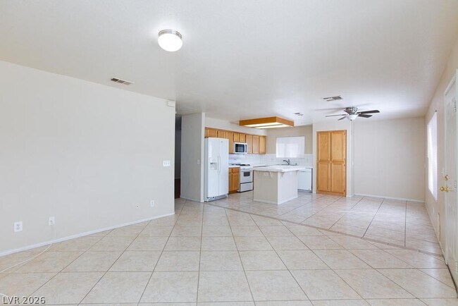 Building Photo - 6533 Elk Creek Ln