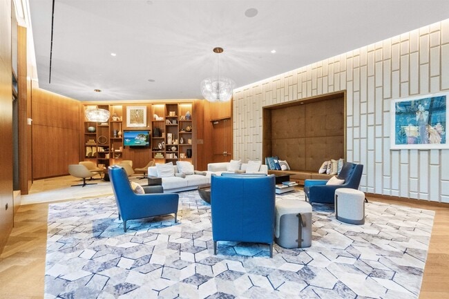 Building Photo - 99 Hudson St