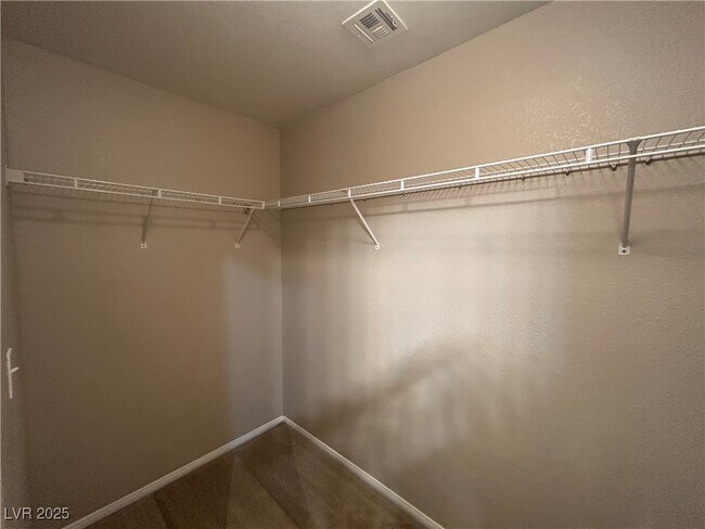 Building Photo - 9527 Crooked Wood Ave