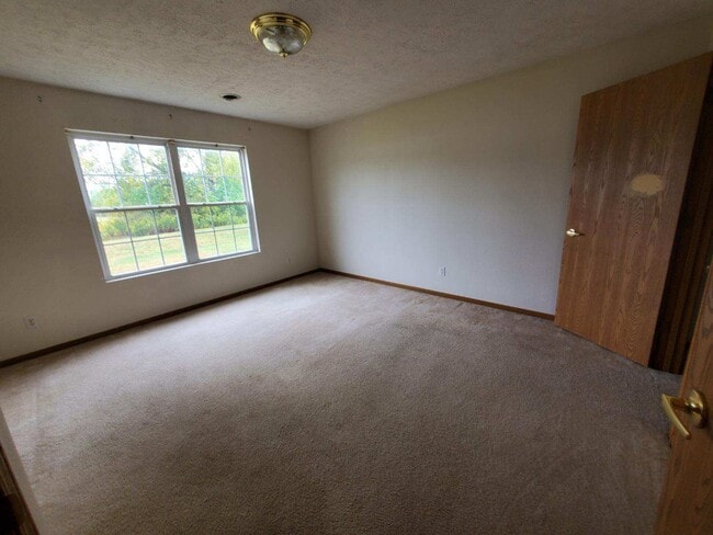 Building Photo - 2022 N Section St