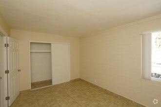 Interior Photo - Radius