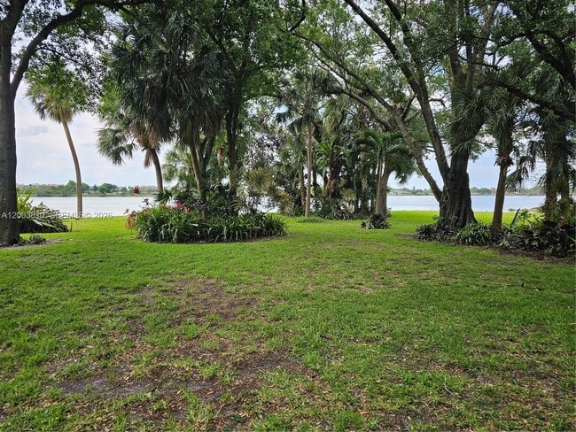 Building Photo - 2627 NW 33rd St