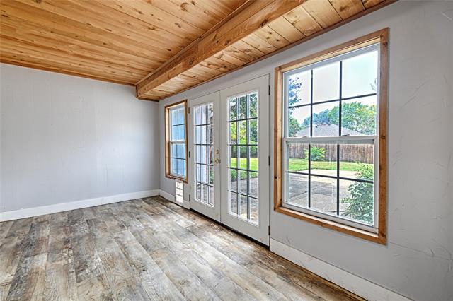 Building Photo - 5021 Andover Dr