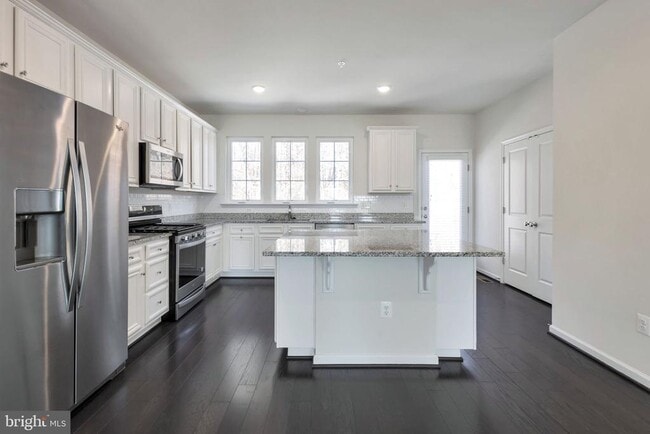 Building Photo - 2916 Koens Ct