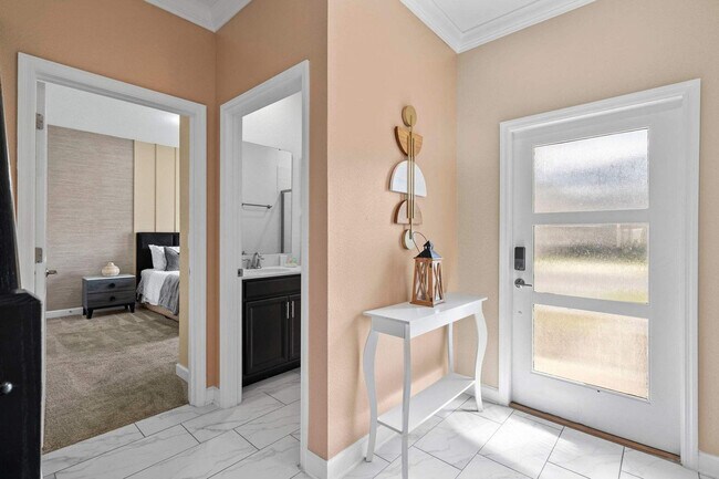 Building Photo - 4291 Paragraph Dr