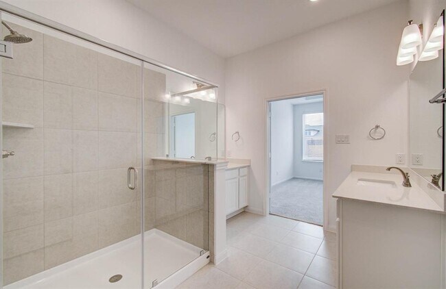 Building Photo - 24838 Harrow Mdw Dr