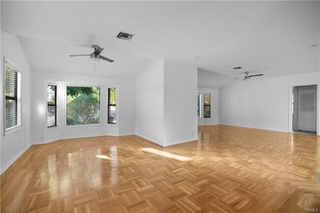 Building Photo - 7225 Forbes Ave