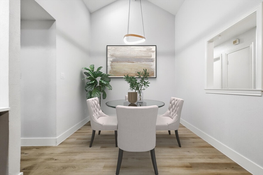 Building Photo - 4813 Via Ventura