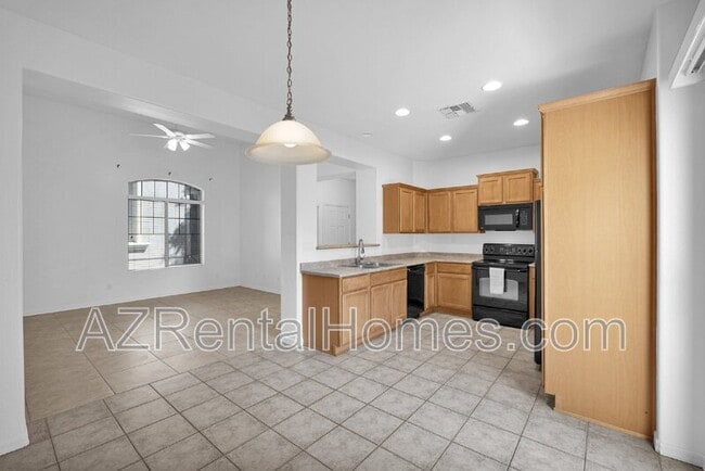 Building Photo - 3708 W Vivian Ct