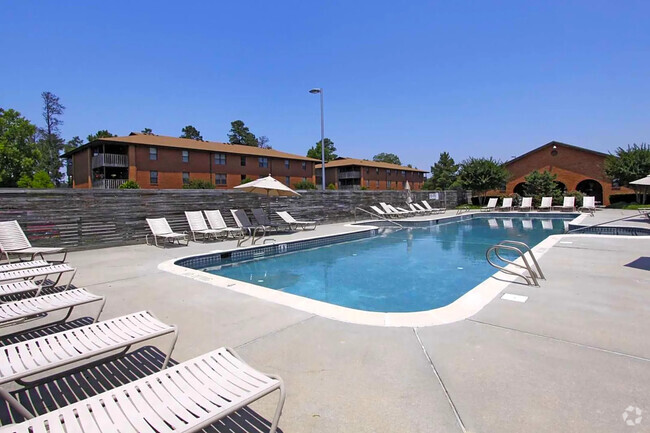 Olympic sized swimming pool - Emerald Lake