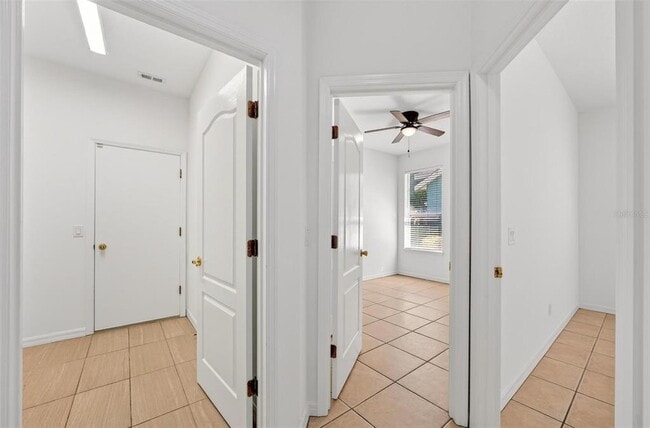 Building Photo - 7006 Pine Hollow Dr