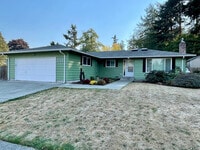 Building Photo - 1145 SW Leschi Dr