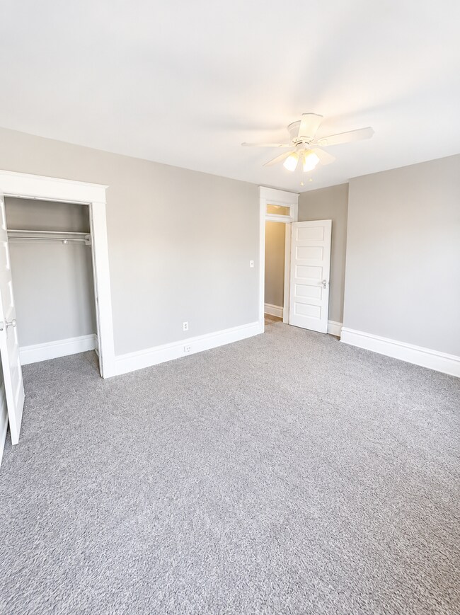 Interior Photo - Schiller Terrace