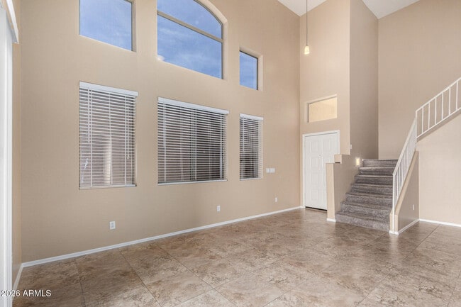 Building Photo - 7230 E Knoll St