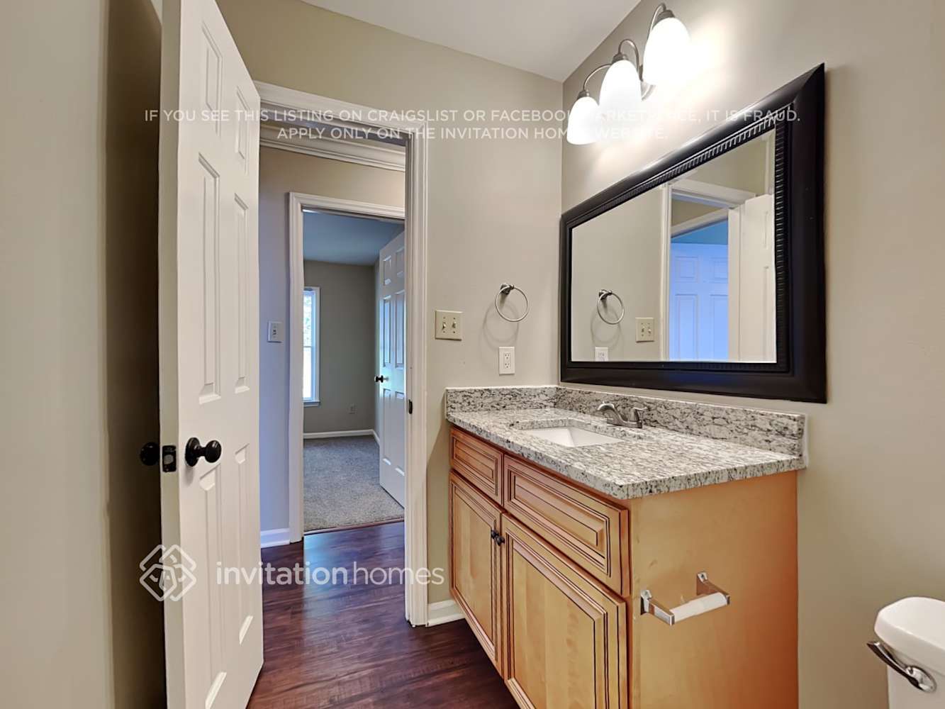 Building Photo - 2124 Colony Hill Dr