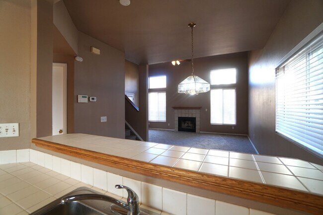 Building Photo - 3411 MacGregor Dr
