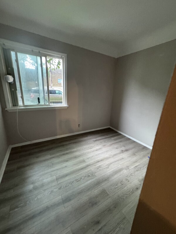 Building Photo - 3226 Walton Ave