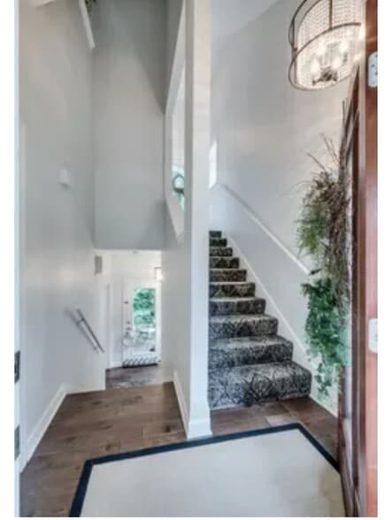 Building Photo - 320 Old Hickory Blvd