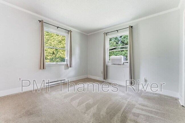 Building Photo - 33 Lodus Ct