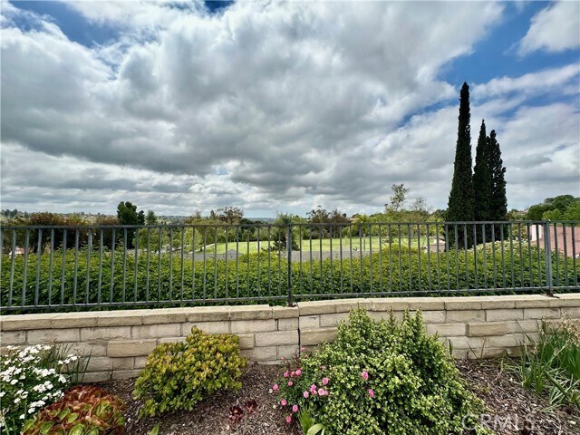 Building Photo - 27462 Vía Olmo