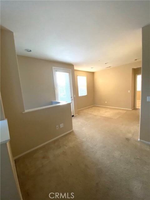 Building Photo - 17871 Shady View Dr