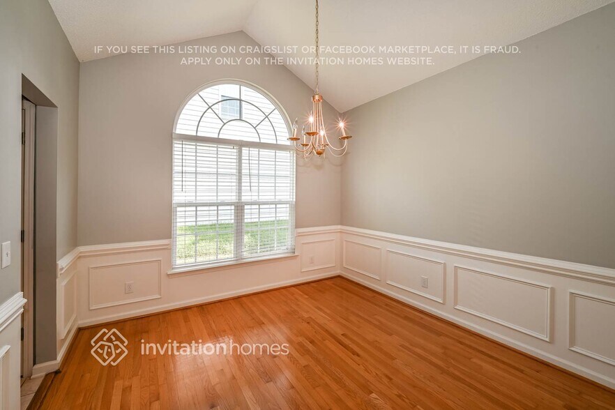 Building Photo - 16019 Lavenham Rd
