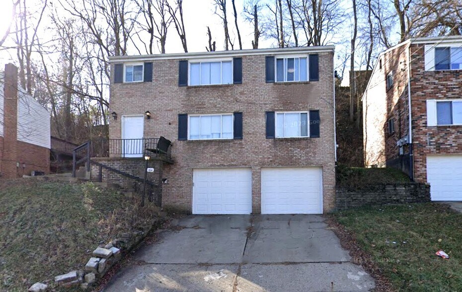 Building Front - 164 Pointview Rd