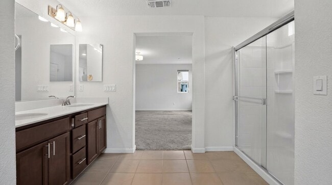 Building Photo - 3209 Auburn Leaf Loop
