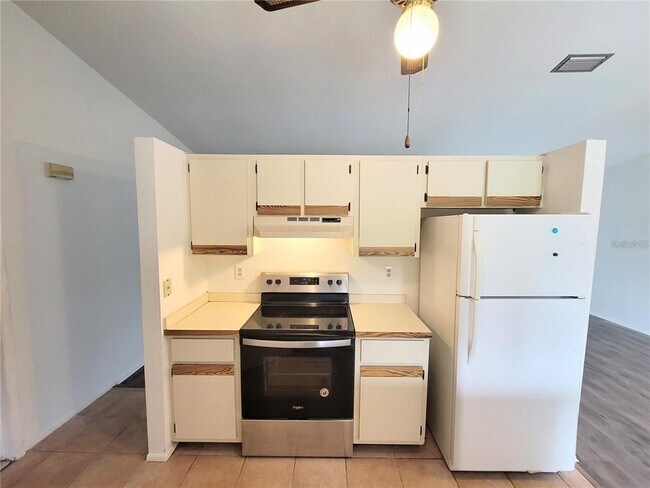 Building Photo - 20340 Zelda Ave