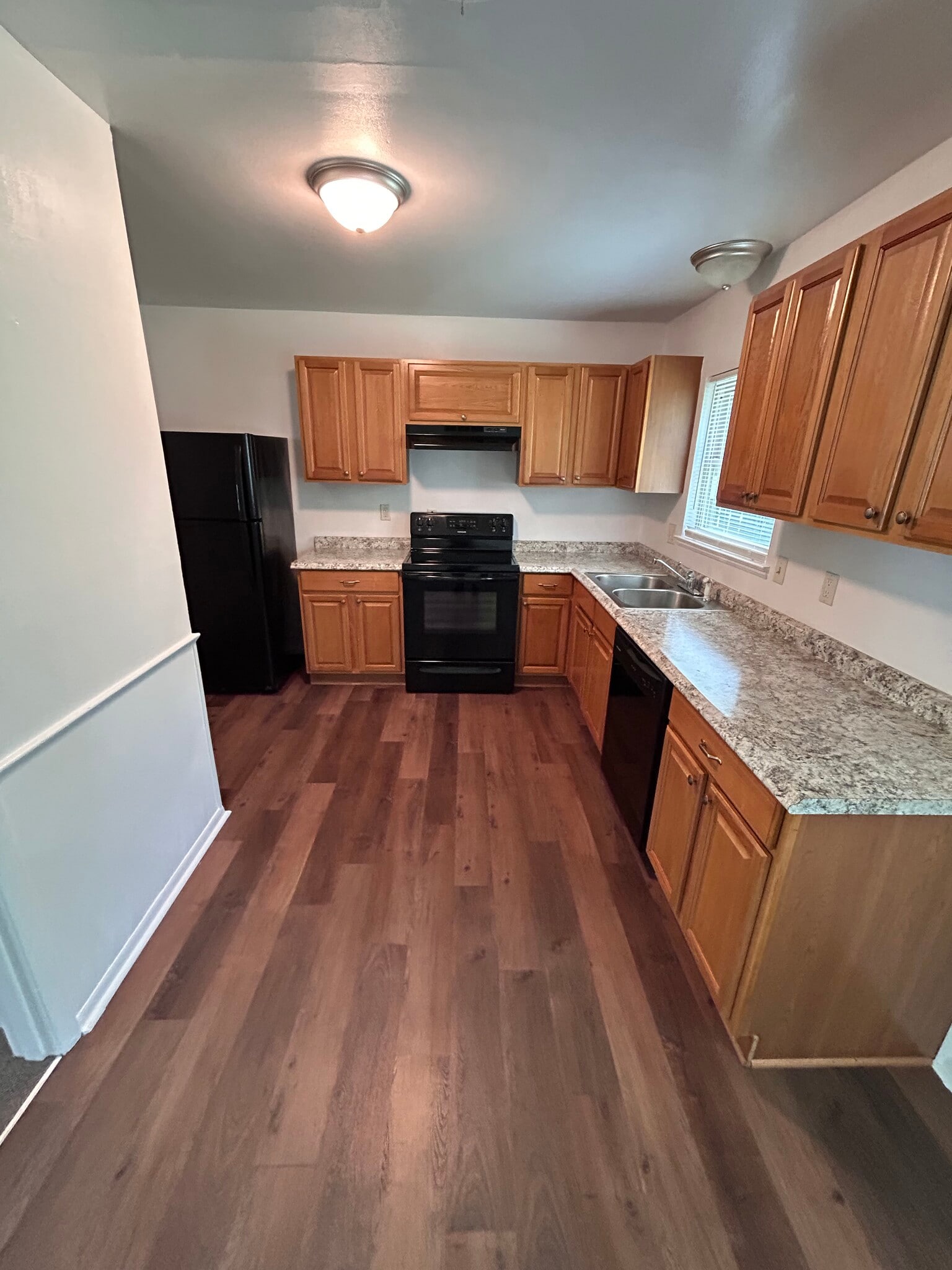 Building Photo - 2801 William Brewster Dr