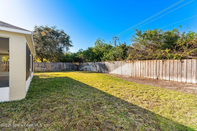 Building Photo - 4426 Four Lakes Dr