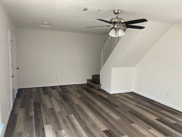 Building Photo - 12222 Carola Forest Dr