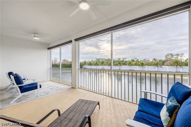 Building Photo - 2555 Seychelles Dr