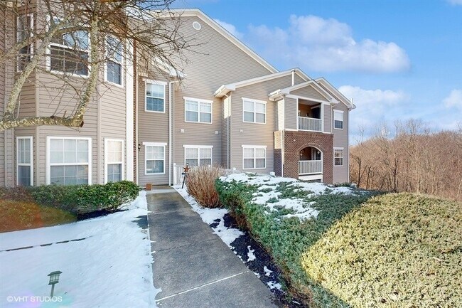 Building Photo - 322 Stockton Ridge