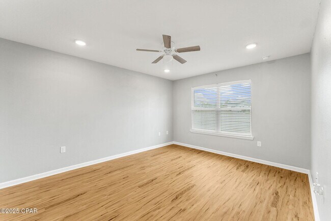 Building Photo - 147 Merrion Rd