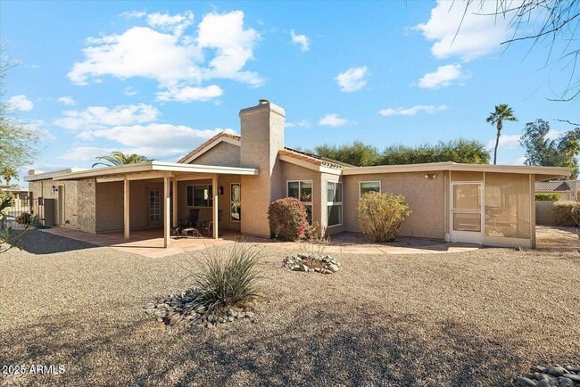 Building Photo - 26034 S Glenburn Dr